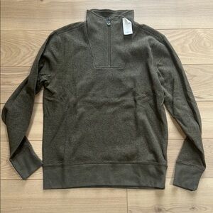 Banana Republic Ultra Soft Waffle in Green Size M